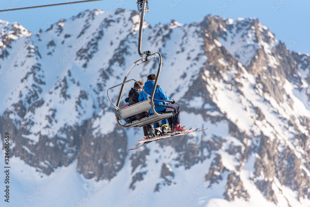 PAS DE LA CASA, ENCAMP. ANDORRA : 2020 18 FEB : PEOPLE SKIING IN SUNNY DAY IN THE POPULAR SKI RESORT IN GRANDVALIRA - PAS DE LA CASA, ANDORRA PAS DE LA CASA, ENCAMP. ANDORRA : 2020 18 FEB : PEOPLE SKIING IN SUNNY DAY IN THE POPULAR SKI RESORT IN GRANDVALIRA - PAS DE LA CASA, ANDORRA
