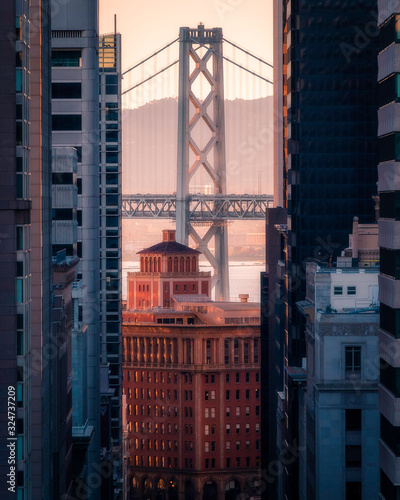 Canvas Print Golden light hitting the Other Bridge in the Bay