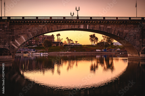 Fototapeta Naklejka Na Ścianę i Meble -  Reflection of the Bridge over the Water