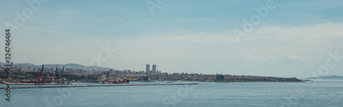 Beautiful panoramic view of Istanbul on a Sunny day. © lenblr