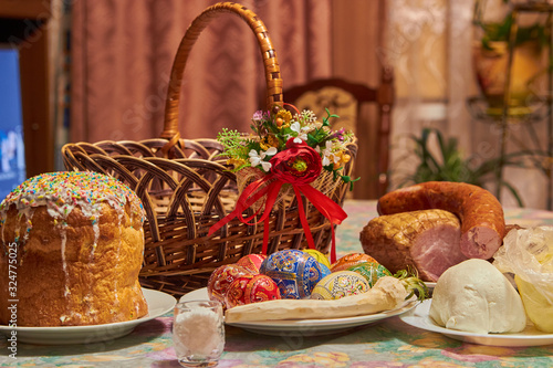Fototapeta Naklejka Na Ścianę i Meble -  Easter basket on the table,to prepare for Easter in Ukraine, to celebrate Easter