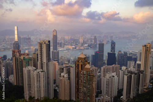View of Hong Kong and Victoria harbour from Victoria peak © Yevheniia Kudrova