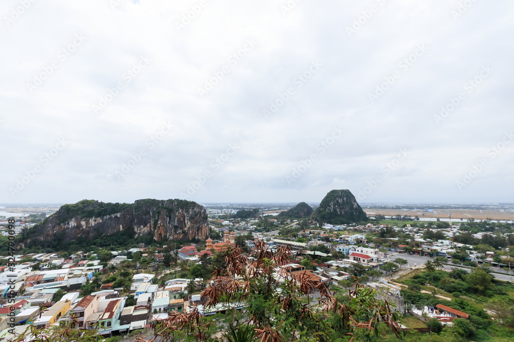 マーブルマウンテン（五行山）から見たダナン市内　ベトナム　ダナン　Danang City  seen from the Marble Mountain  Vietnam