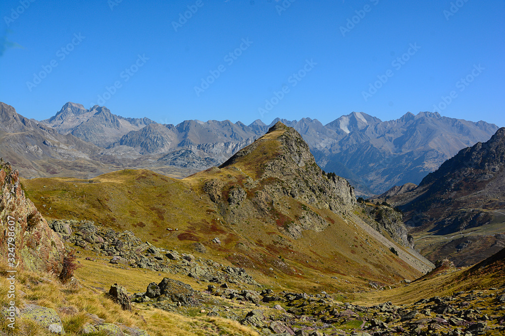 Fototapeta premium Anayet - Ibones - Pirineo de Huesca