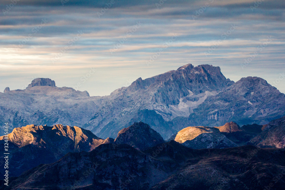 Sonnenaufgang in den Dolomiten