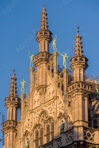 Statues on the roof of the King's House in Brussels Belgium. © hectorchristiaen