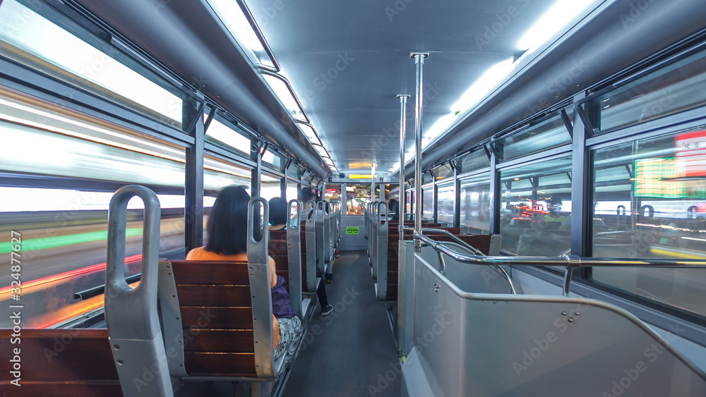 Obraz premium View inside double-decker tram on street of HK timelapse hyperlapse.