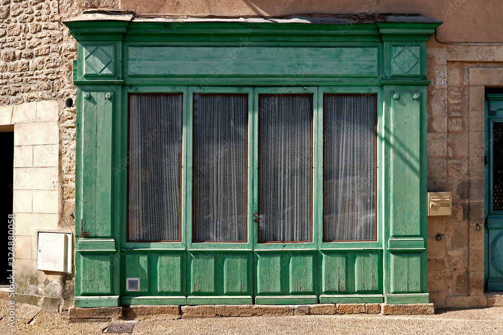 Boutique abandonnée Boutique abandonnée