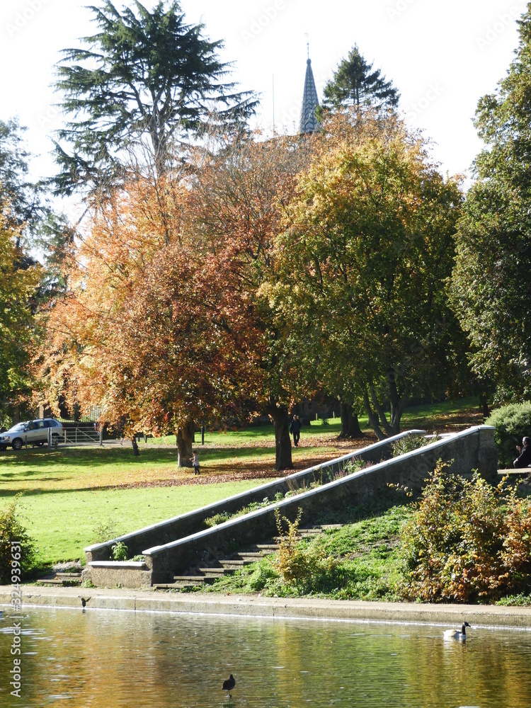 autumn in Chesham - Lowndes Park