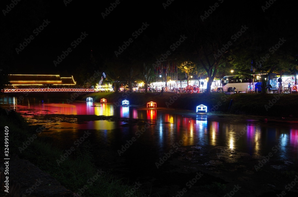 Naklejka premium Night View of Siem Reap River