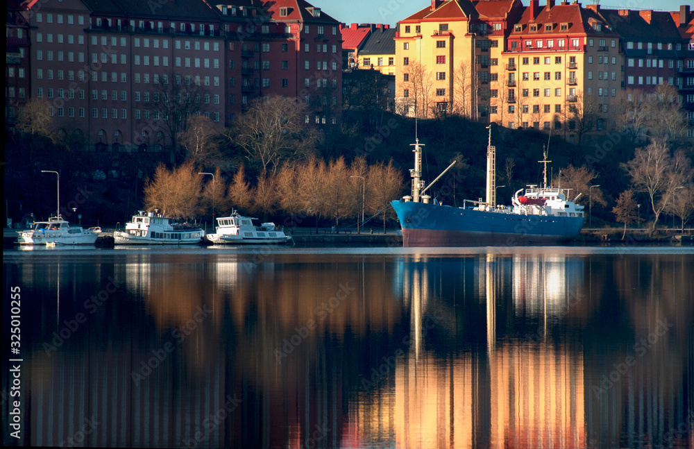 Quiet scenery of Lake MÃ¤laren, Stockholm, Sweden.