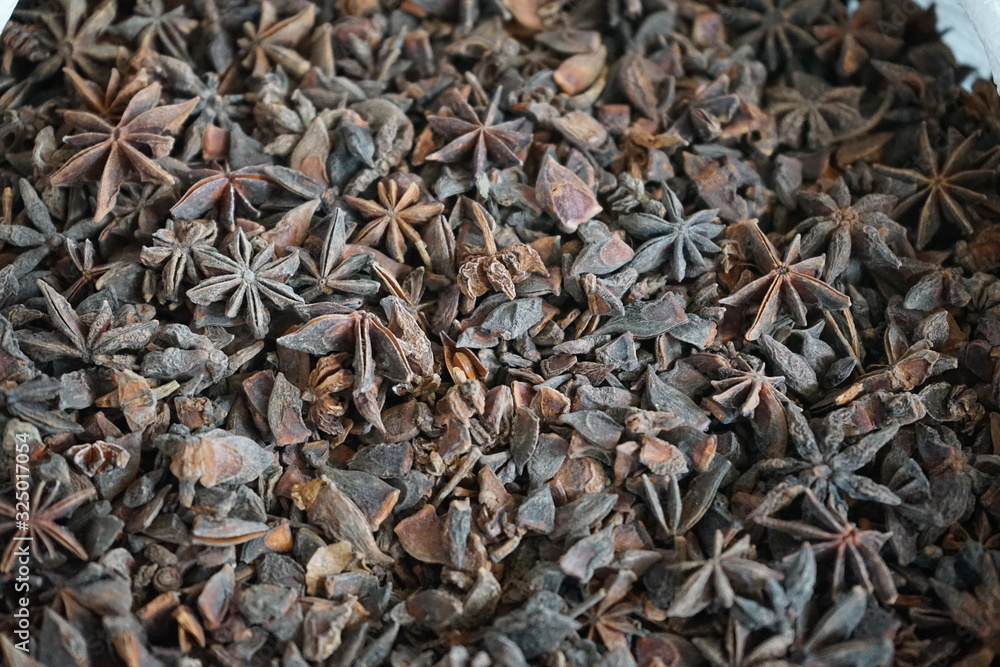 Common name Chinese star anise, Star anise, Star aniseed, Badiane (France), Badian (Arabic