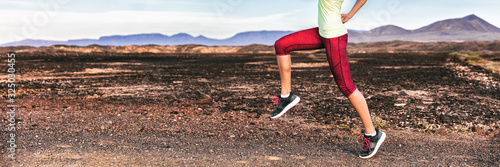 Photos High knees cardio exercise legs workout performed at fast pace to burn fat training outside on trail run running in mountain nature landscape banner background