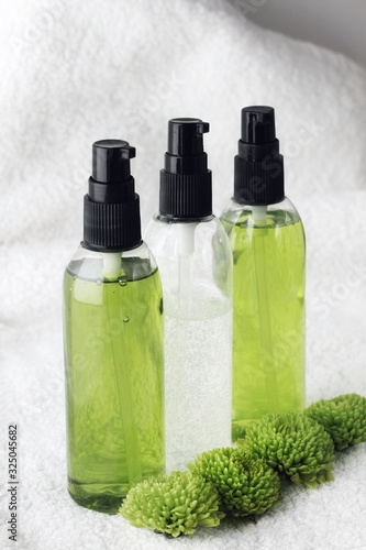 Obraz na płótnie Organic skincare products on minimalistic SPA background with copy space w salonie