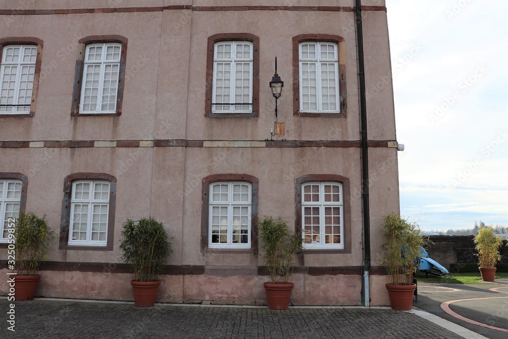 Château des ducs de Wurtemberg à Montbéliard construit au 13 ème siècle - ville de Montbéliard - Département du Doubs - Région Franche Comté - France - Vue de l'extérieur