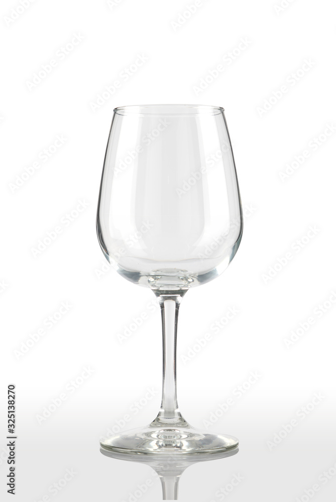 Copa de cristal para vino tinto, con fondo blanco