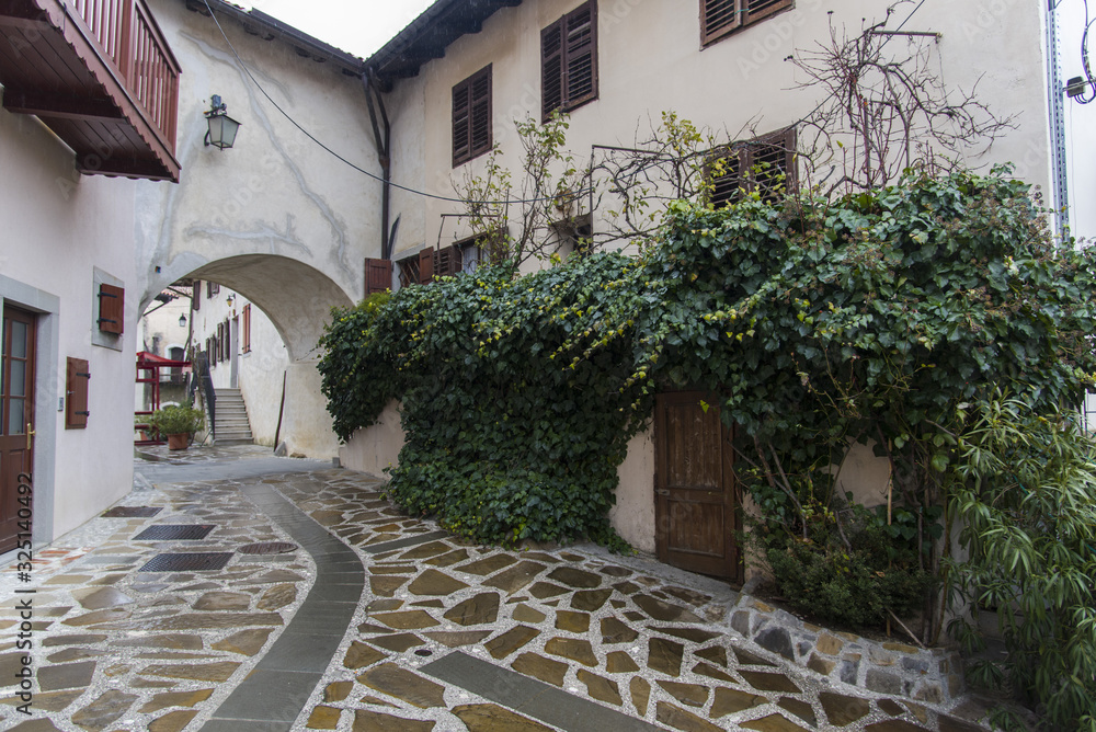 Naklejka premium Smartno in Goriska Brda, Slovenia