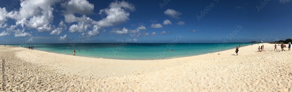 Aruba – Eagle Beach panorama
