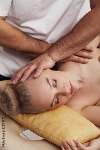 Massage of the head and cervical spine with an osteopath