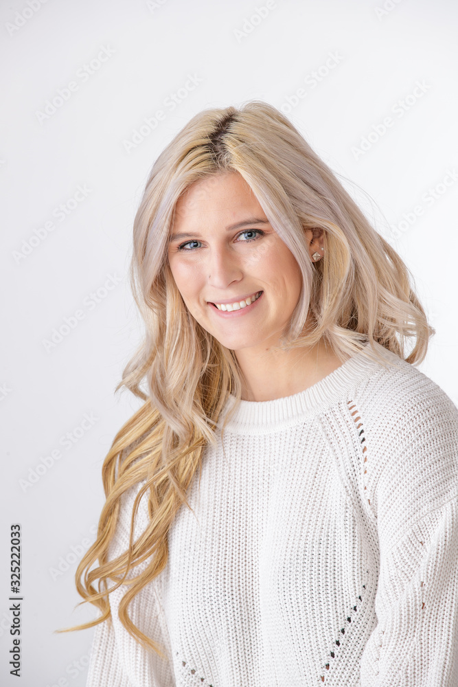 Jenna Pretty Blond Girl Beauty Fashion Jenna Pretty Blond Girl Beauty Fashion