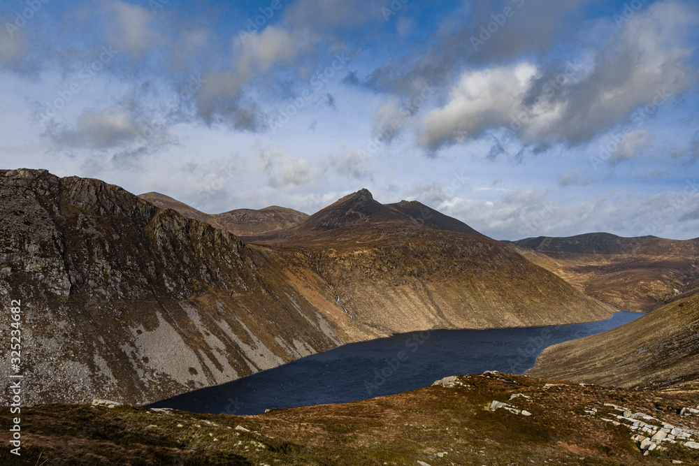 Ben Crom reservoir and Slieve Bearnagh, Mourne Mountains, County Down, Northern Ireland. Area of Outstanding Natural Beauty