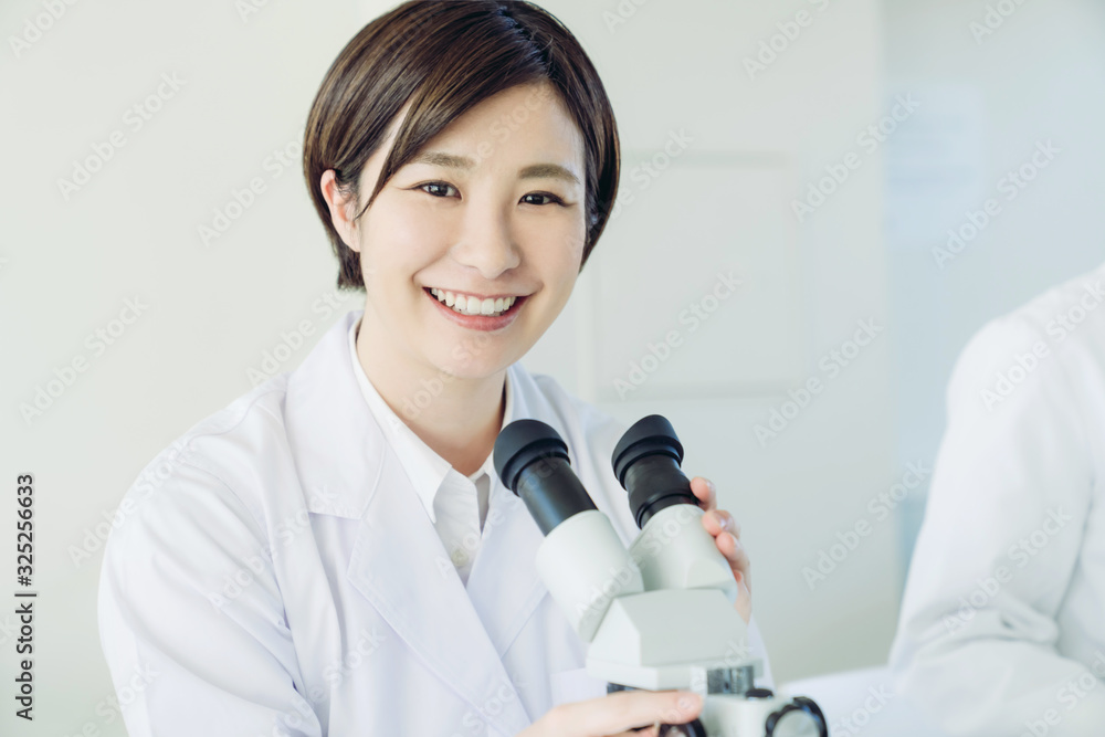 研究者 研究者