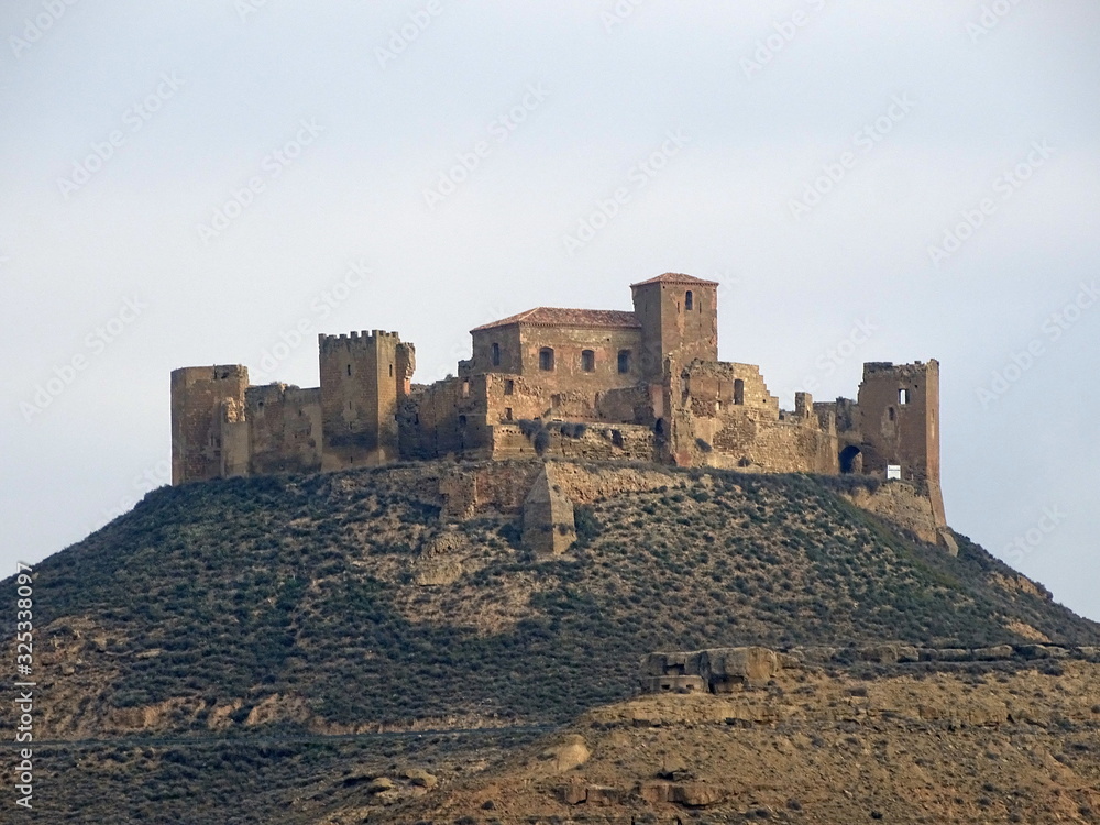 castillo montearagon huesca aragon españa