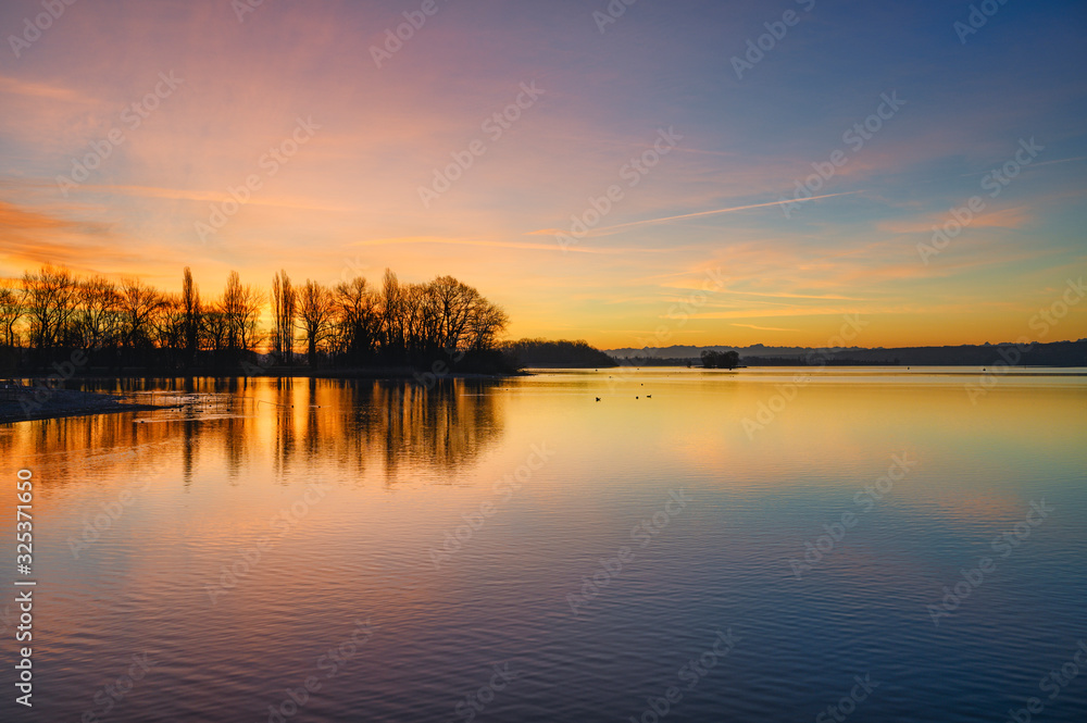 Sonnenaufgang über dem Bodensee