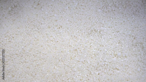 texture of granulated ammonium nitrate
