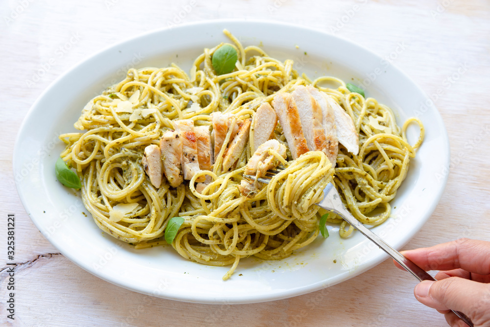 Pasta with Grilled Chicken and Basil Pesto Sauce