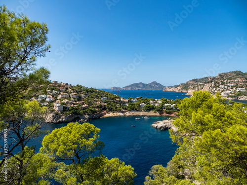 Lonely bay cala Llamp near Costa de Andratx, Mallorca, Balearic Islands, Spain © David Brown