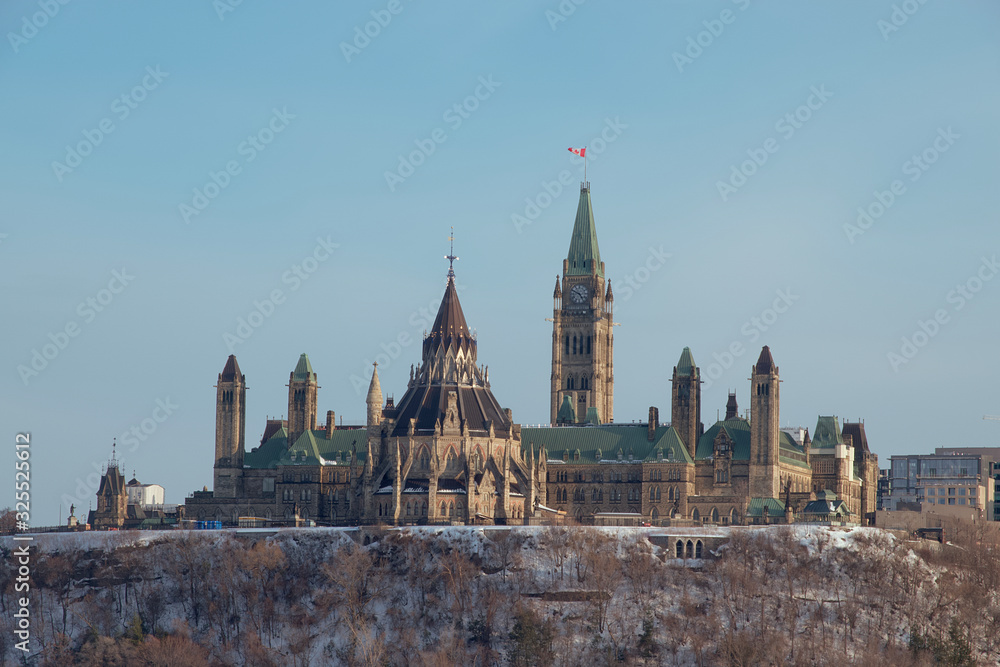 Fototapeta premium Canada’s Parliament buildings on a sunny day