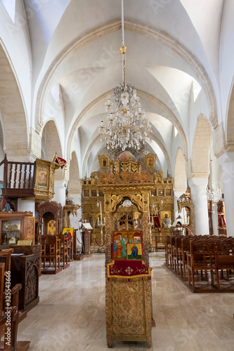 Klosterkirche Timios Stavros,  Omodos photo