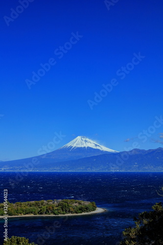 大瀬崎からの富士山