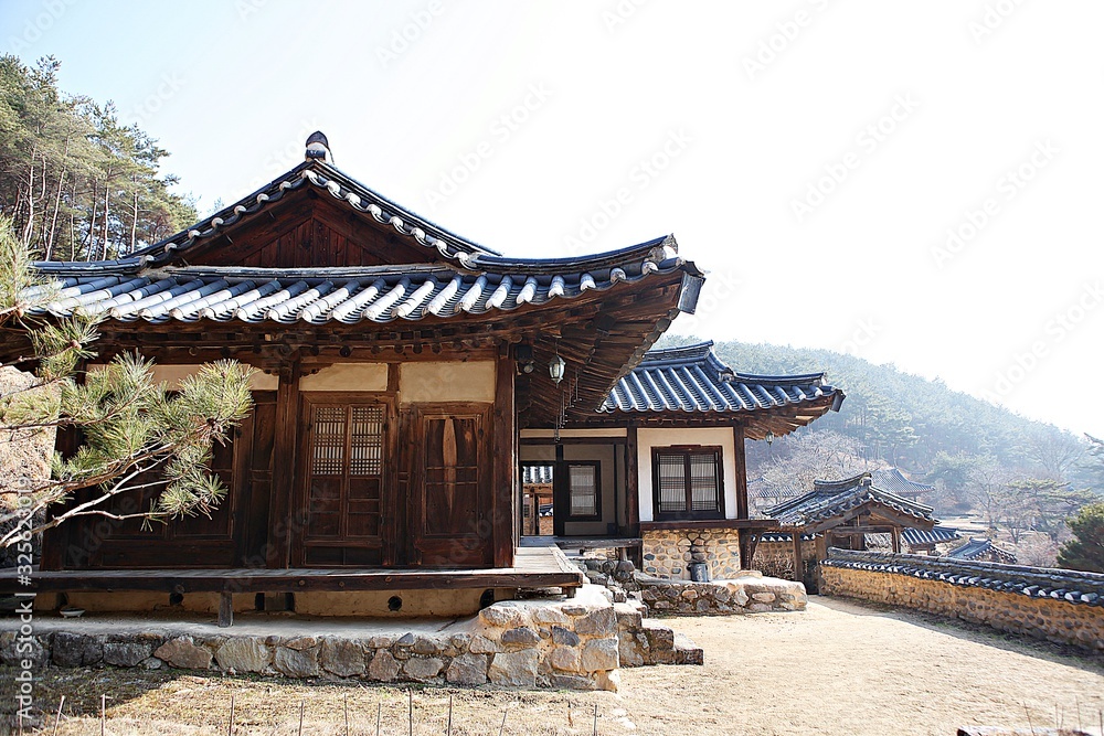 Fototapeta premium 안동도산서원입니다