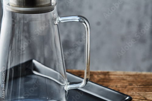 Glass kettle and water cup