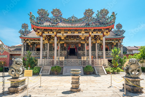 Fotografija The Khoo Kongsi is a large Chinese clanhouse with elaborate and highly ornamente