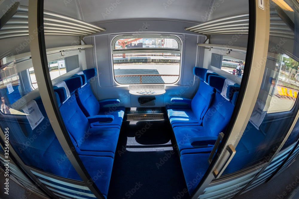 Obraz premium Wagon kolejowy