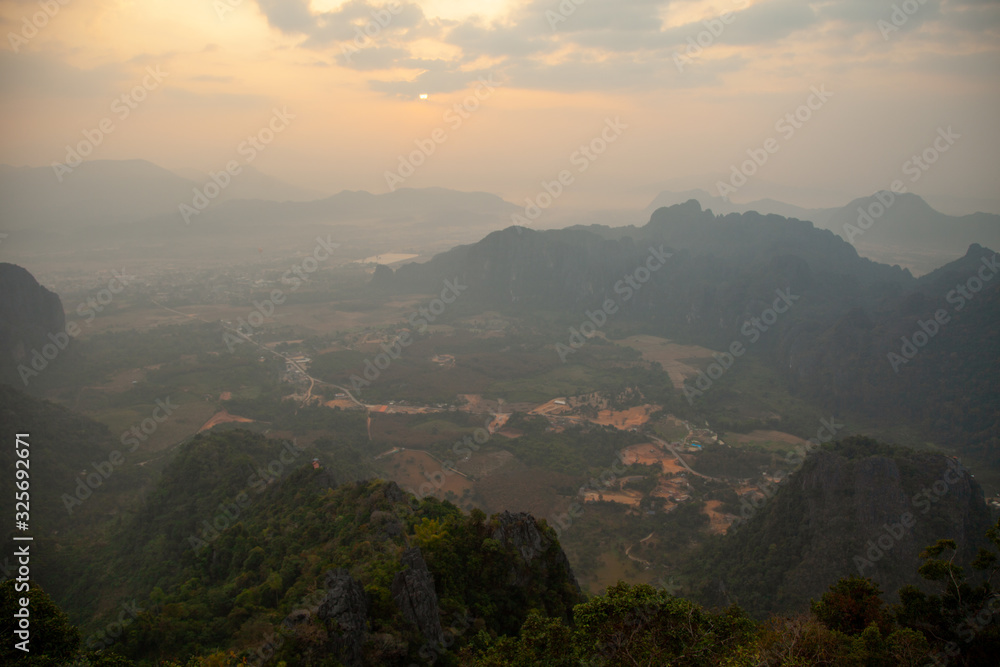 Pha Ngern Cliff View Point 2, Vang Vieng, Laos