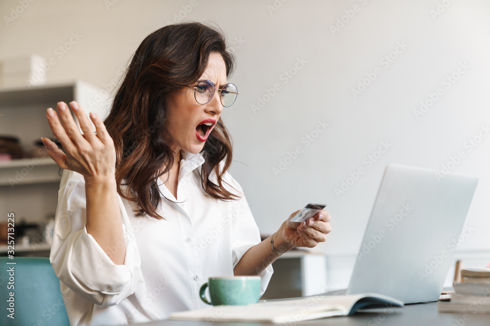 Attractive young brunette businesswoman Attractive young brunette businesswoman