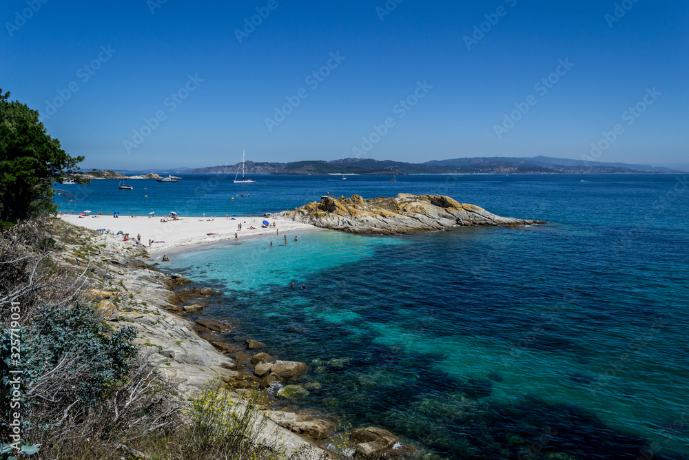 Fototapeta premium Photography of a heavenly white sand beach with a turquoise sea