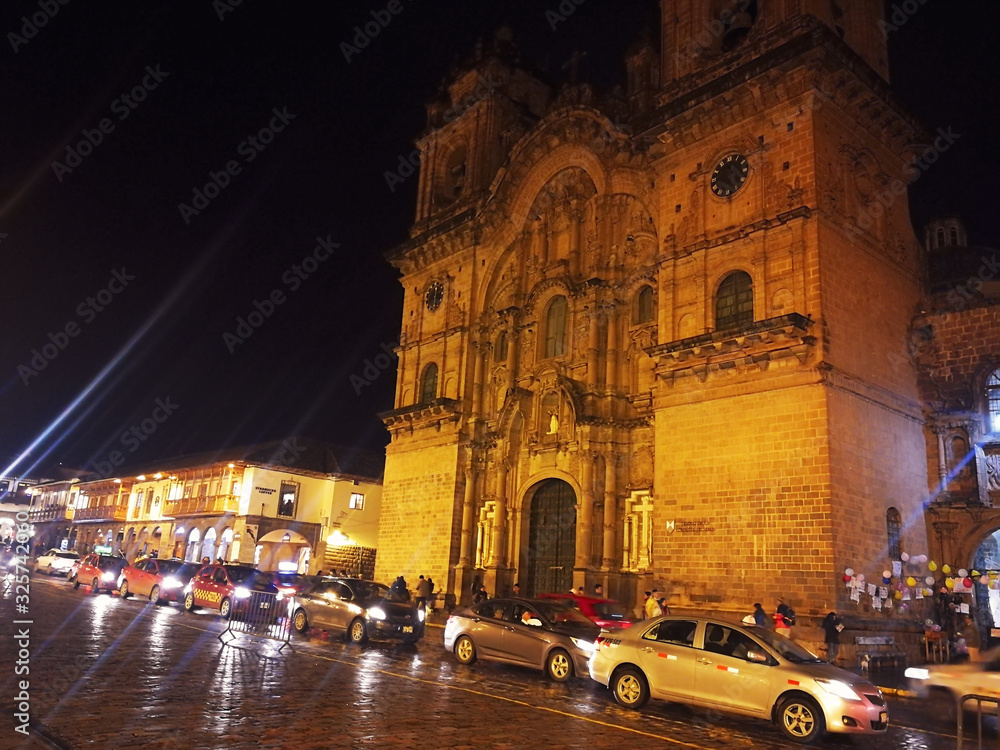 Fototapeta premium IGLESIA ANTIGUA