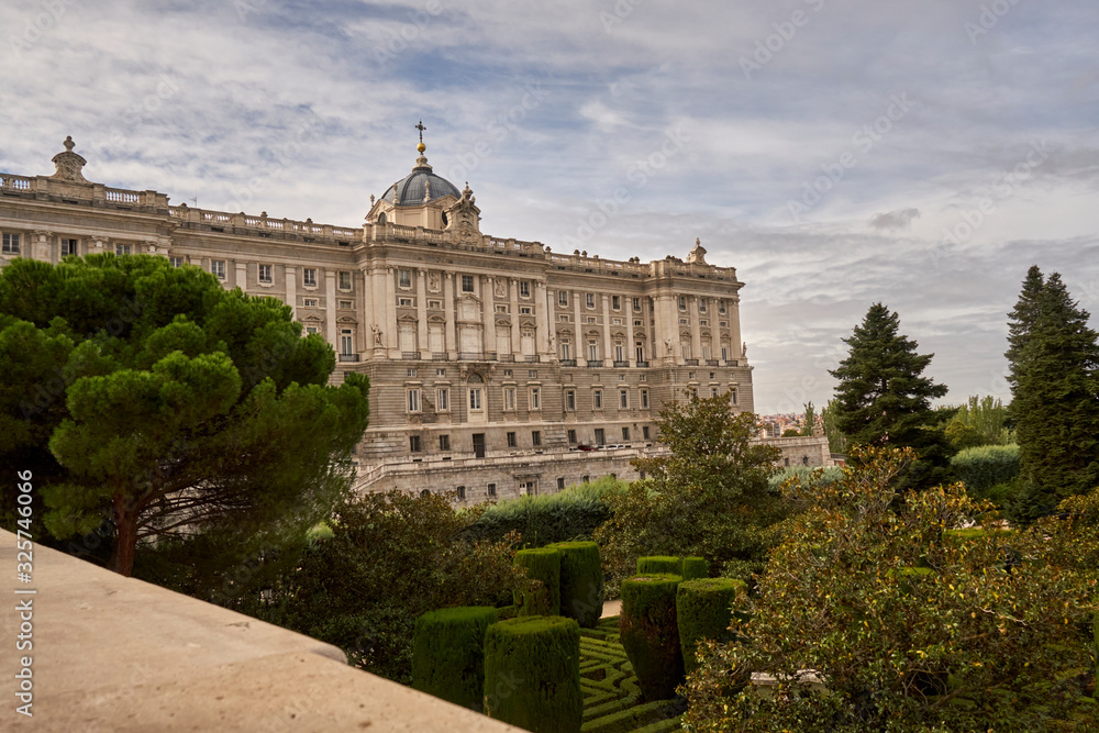 traveling and photographing in Madrid