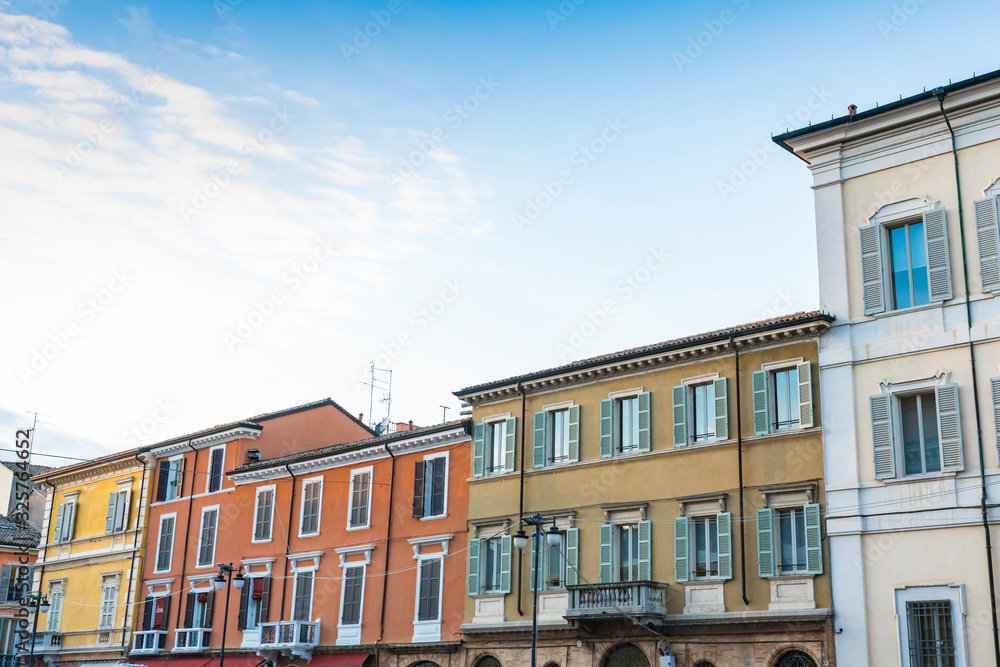 Naklejka premium colorful buildings on square Piazza del Popolo. Ravenna, Italy