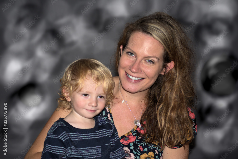 Obraz premium Portrait of mother and child