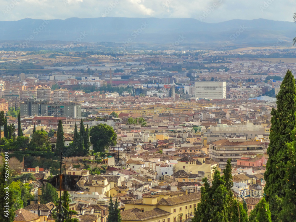 Fototapeta premium Granada Spanien, Altstadt und Sehenswürdigkeiten