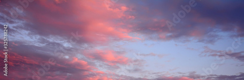 Fototapeta Naklejka Na Ścianę i Meble -  Calm bright and colorful sunset sky