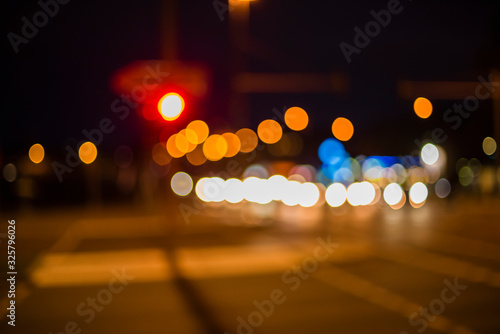 Bokeh photography in urban environment, beautiful bokeh, street lights, car lights, traffic lights, out of focus