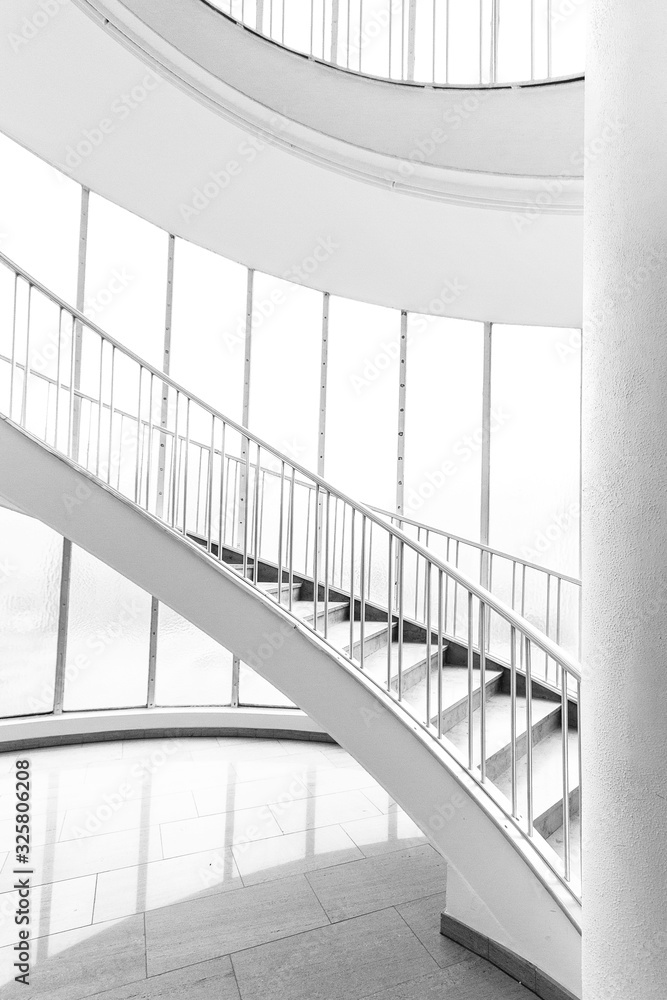 Obraz premium Wendeltreppe Treppenstufen