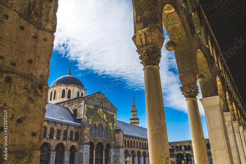 Obraz w ramie Exterior of Omayad mosque in ancient City of Damascus 